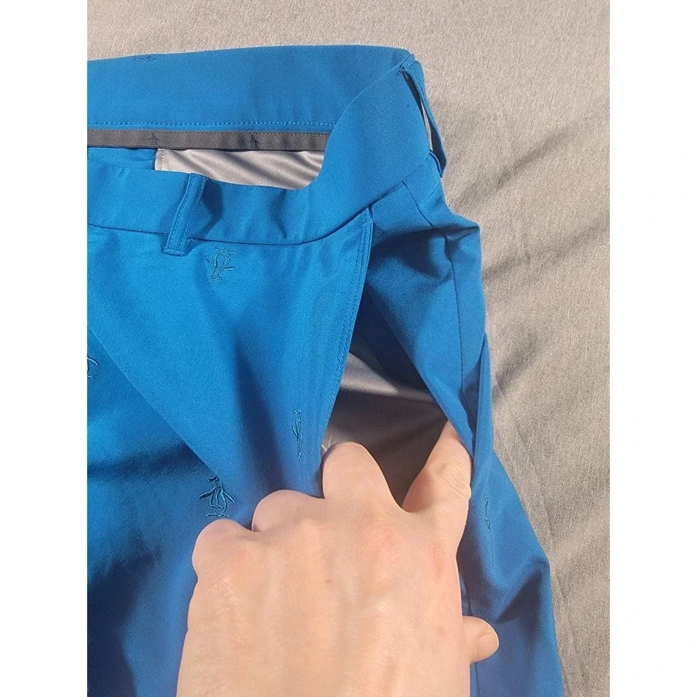 Penguin Blue Moisture Wicking Performance Stretch Embroidered Mens 40 9